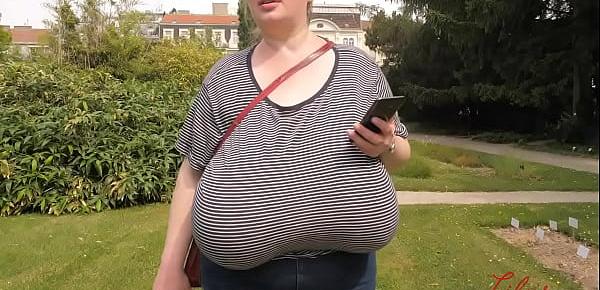  saggy tits no bra in public